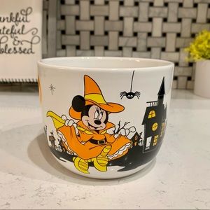 Disney Halloween Mickey and Minnie bowl